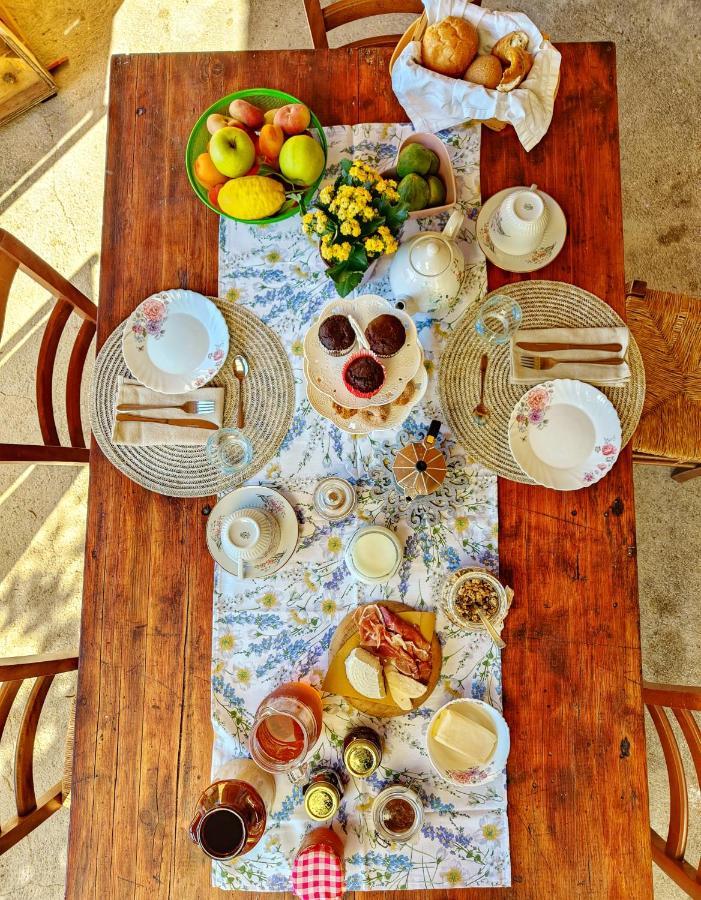 Bed and Breakfast Casale Dei Ricordi Arce Экстерьер фото