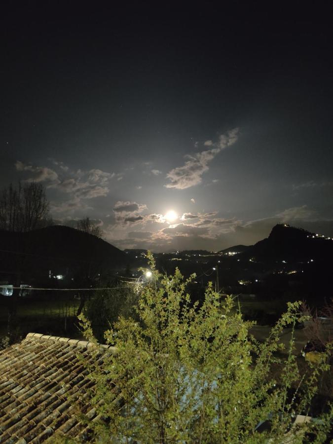 Bed and Breakfast Casale Dei Ricordi Arce Экстерьер фото