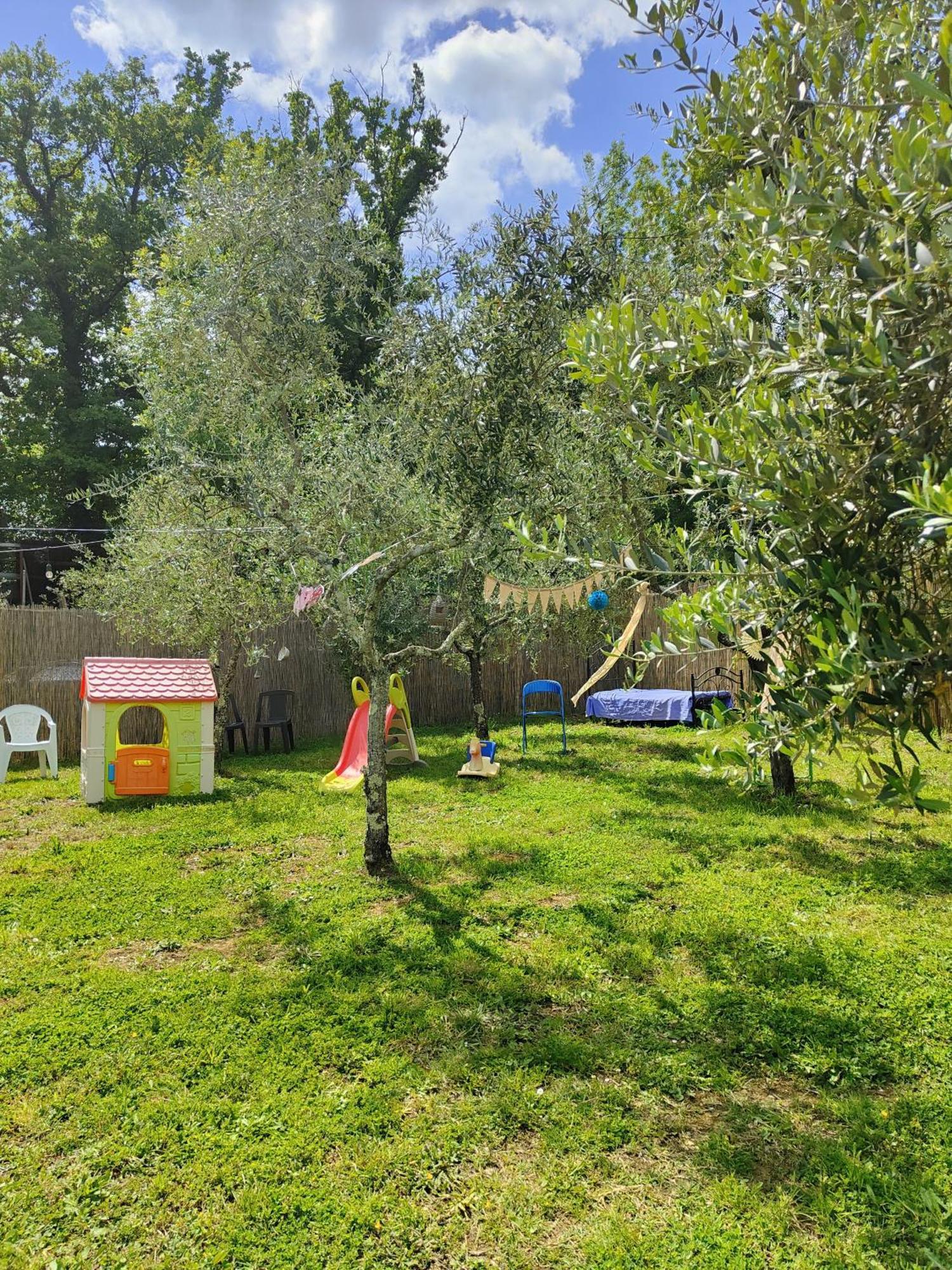 Bed and Breakfast Casale Dei Ricordi Arce Экстерьер фото